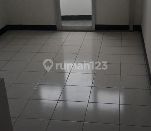 Apartment 2 BR Bagus Unfurnished di sentra timur