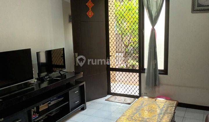 Rumah Minimalis Apa Adanya di Komplek Perumahan Alam Sutera