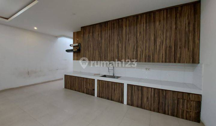 Rumah Siap Huni Unfurnished 2 Lantai di Sutera Orlanda, Alam Sutera 2