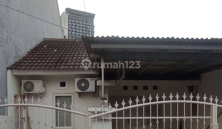 Rumah Minimalis Sederhana di Cluster Catalina Gading Serpong 1