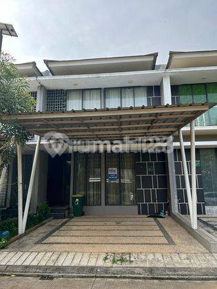 Rumah 2 Lt Modern Minimalis Semi Furnished di Golden Park 2 Cisauk