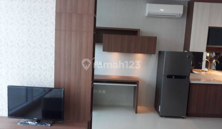 Apartemen Studio Full Furnished Lantai Atas Siap Huni Secepatnya 2