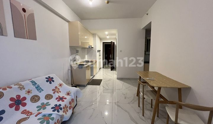 Ready-to-Occupy Fully Furnished 2 BR Apartment in the Heart of BSD City @Sky House