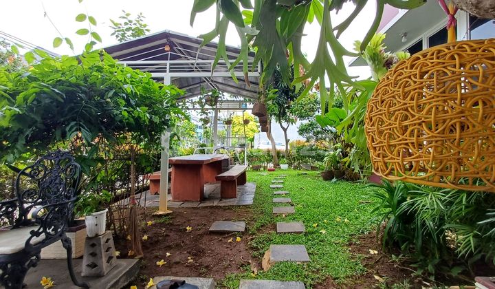 Rumah 2 Lantai Hoek di Alam Sutera Siap Huni Dekat Kampus Binus