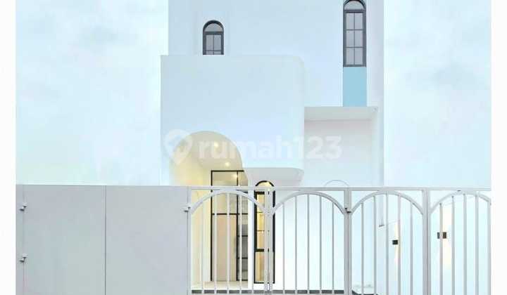 Rumah Mezzanine Di Joglo Timur Dijual Konsep Little Santorini Rumah Mezzanine Di Joglo Timur Dijual Konsep Little Santorini