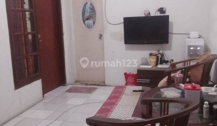 Rumah Dijual Siap Huni Unfurnished di Griya Hijau Dekat Binus 2