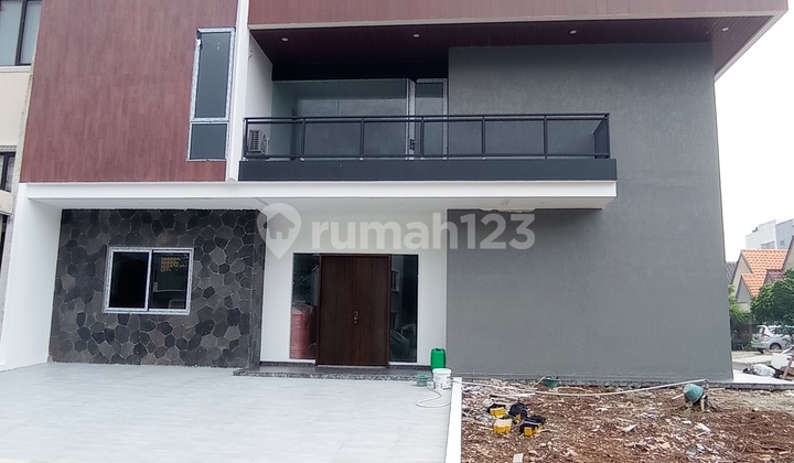 Rumah Mewah, Cantik 3 Lt Tinggal Bawa Koper Di Sutera Flamboyan  2