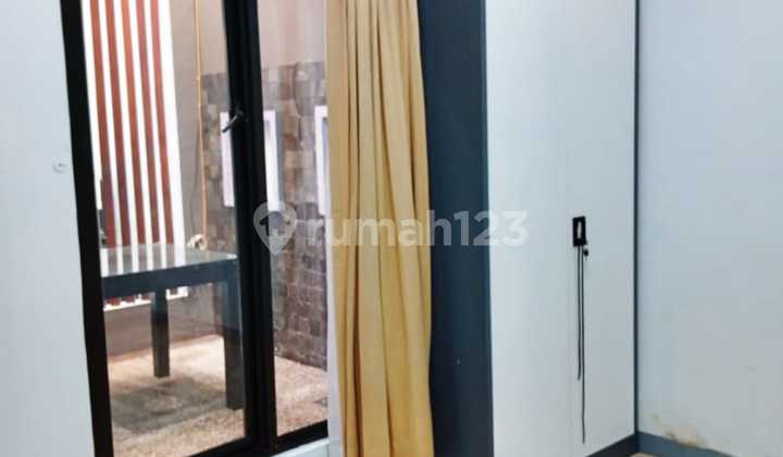 Sewa Rumah Semi Furnished Griya Sutera Alam Sutera - Rapi & Siap Huni 2