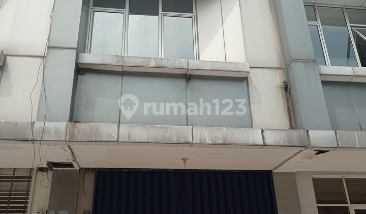 Ruko 3 Lantai Siap Huni di Astc Alam Sutera Dekat Pasar 8 Alsut Ruko 3 Lantai Siap Huni di Astc Alam Sutera Dekat Pasar 8 Alsut