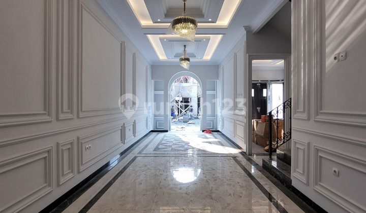 Rumah Mewah Lokasi Strategis Dekat Tb Simatupang 2