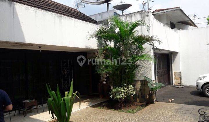 Rumah Kayu Putih Raya  Luas 700m2 2