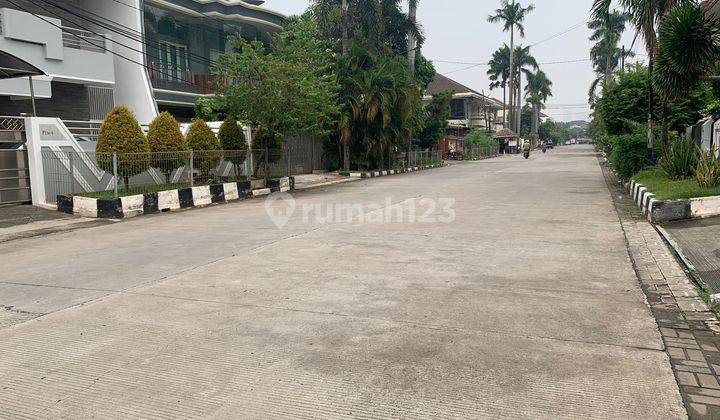 Rumah standar  jalan lebar 3 mobil, Hitung Tanah Di Green Garden Jakarta Barat Luas 600m2 2