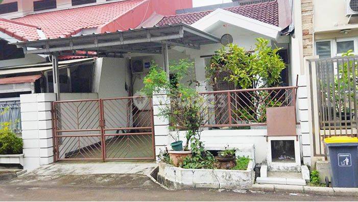 Rumah Jalan lebar, kompleks nyaman  Gading Mas Timur, Kelapa Gading 2