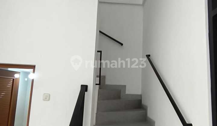 Jual Rumah Baru Siap Huni di Tenggilis Mejoyo Ubaya 2