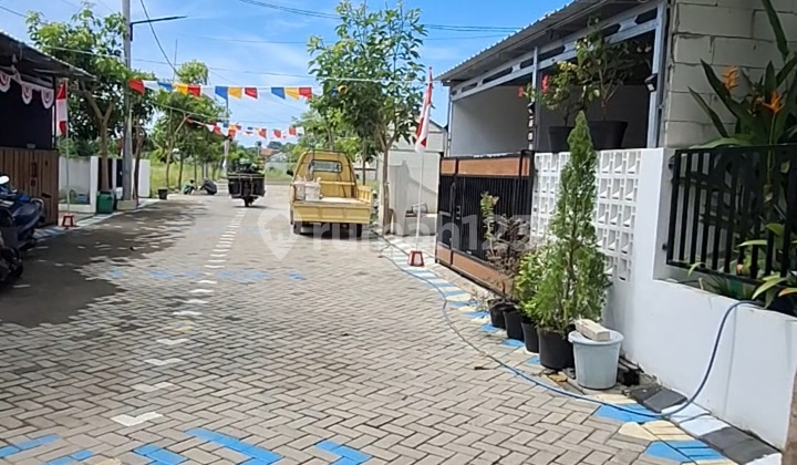 Rumah Lokasi Menganti Perbatasan Surabaya Barat Dp 0 Free Biaya Kpr* 2