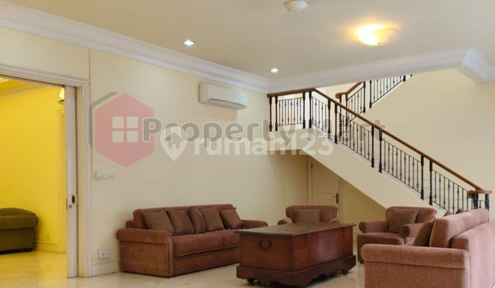For Rent House in Menteng, Central Jakarta 2