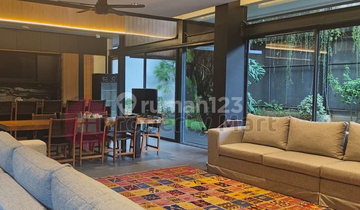 Dijual Rumah Baru Brawijaya South Jakarta
