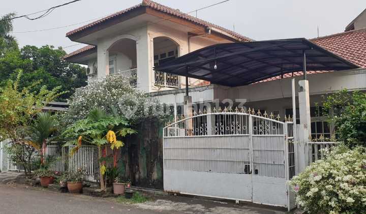 Dijual 1 Unit Rumah Lokasi strategis Di Tinggal Tanah Tinggi - Tangerang Banten