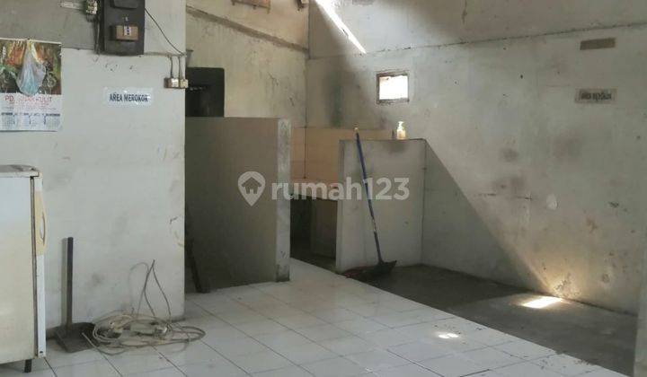 Disewakan Ruko Besar 3 lantai  di Gunung Batu - Pasteur 8