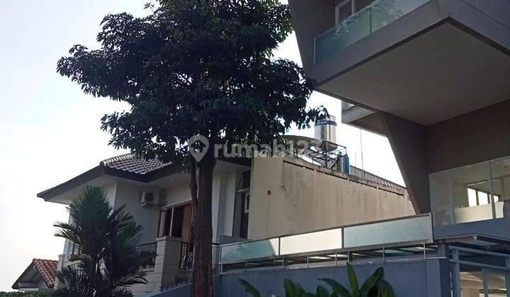 Dijual Rumah 3 Lantai Baru Renovasi di Dago Resort Dago Pakar 1