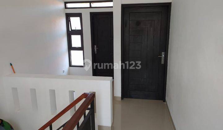 Dijual Rumah Baru 2 Lantai Dalam Komplek di Cinunuk Cibiru 2