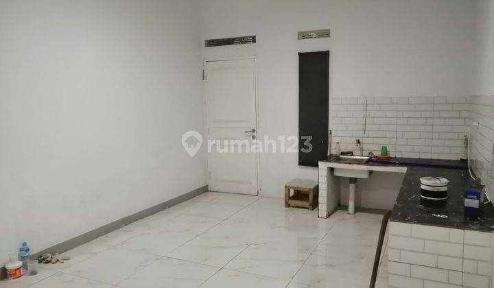 Disewakan Rumah Baru Renovasi Lokasi Di Sariwangi Bawah 3