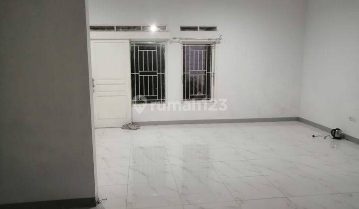 Disewakan Rumah Baru Renovasi Lokasi Di Sariwangi Bawah 12