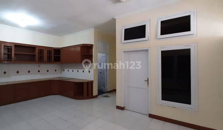 Dijual Rumah 2 Lantai Terawat Di Villa Bandung Indah Cileunyi 2