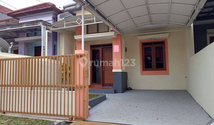 Disewakan Rumah 2 Lantai Bisa Untuk Kantor Dan Usaha Di Komplek Puri Dago antapani 1