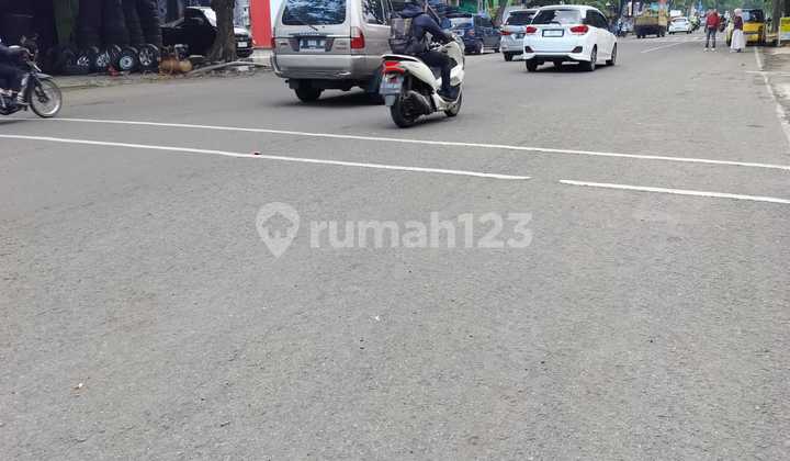 Dijual Rumah Lokasi Bagus Cocok Untuk Usaha Di Buah Batu bandung