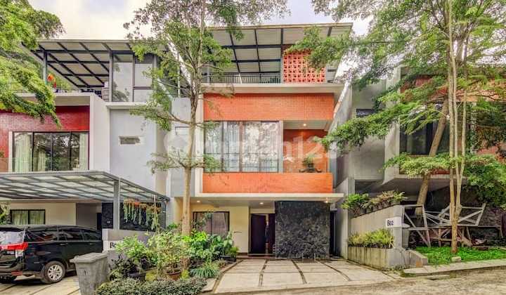 For Rent Luxury Villa House Fully Furnished in Dago Atas