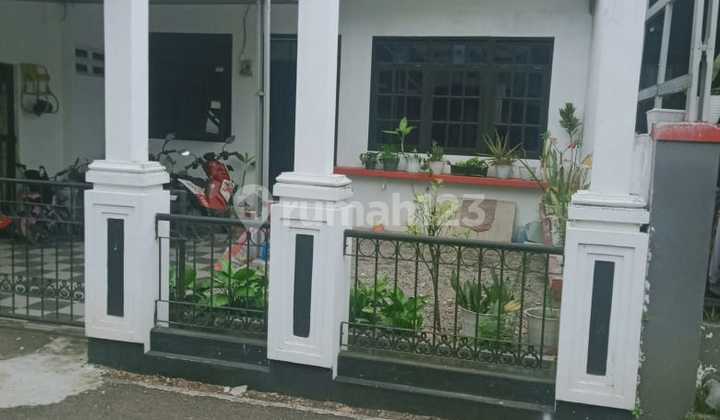 Dijual Rumah Siap Huni Dalam Komplek di Margacinta Dekat Borma Ciwastra
