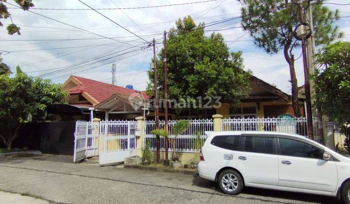 Disewakan Rumah Luas Dan Asri Di Arcamanik Bandung 1