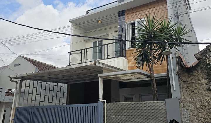 Dijual Murah Rumah 2 Lantai Siap Huni Di Jl.Terusan Buahbatu-Bojongsoang