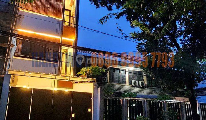 Rumah Kost 24 Kamar, Tanjung Duren, Jakarta Barat 1