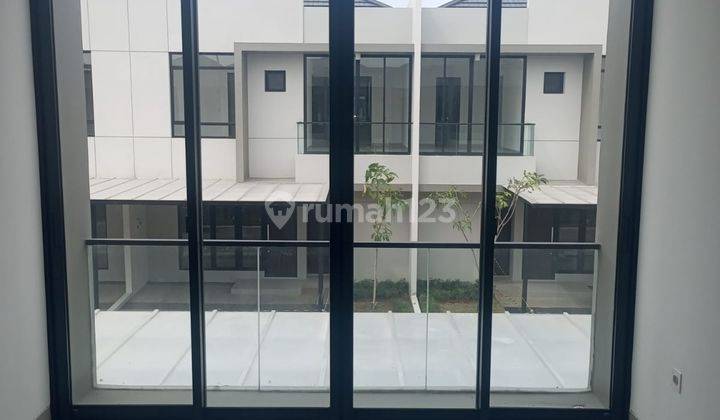 Rumah Pik2 Ext Cluster Florida, Luas 80 M2 2