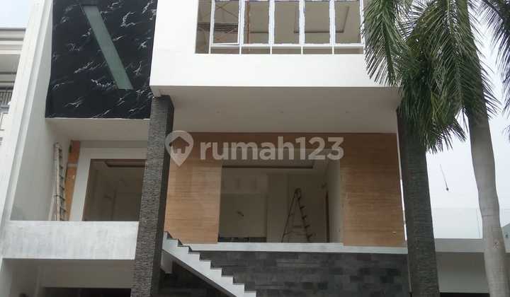 Rumah Baru Pantai Indah Kapuk, Luas 260 M2 Rumah Baru Pantai Indah Kapuk, Luas 260 M2