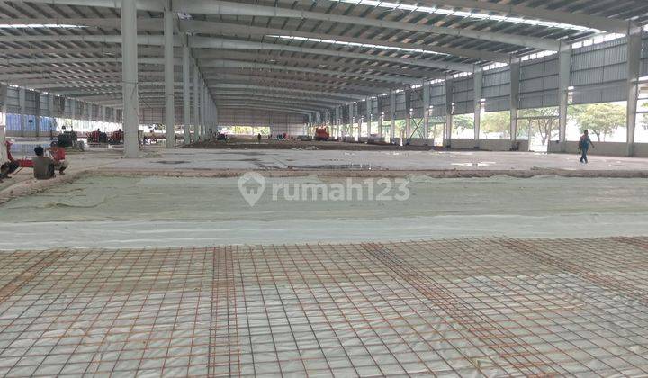 Gudang Lippo Cikarang Delta Silicon 6, Luas 22.431 M2 2