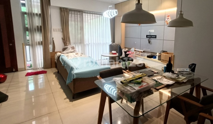 Ready to Occupy Long Beach Pik House, South Facing Ready to Occupy Long Beach Pik House, South Facing