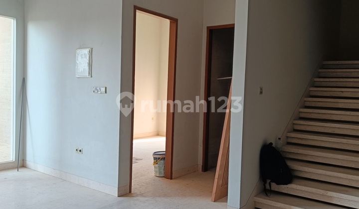 Rumah Golf Island, Bangunan Mandiri 2