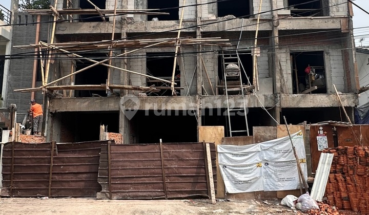 Rumah Baru 3 Lantai Tanjung Duren Jak - Bar Rumah Baru 3 Lantai Tanjung Duren Jak - Bar