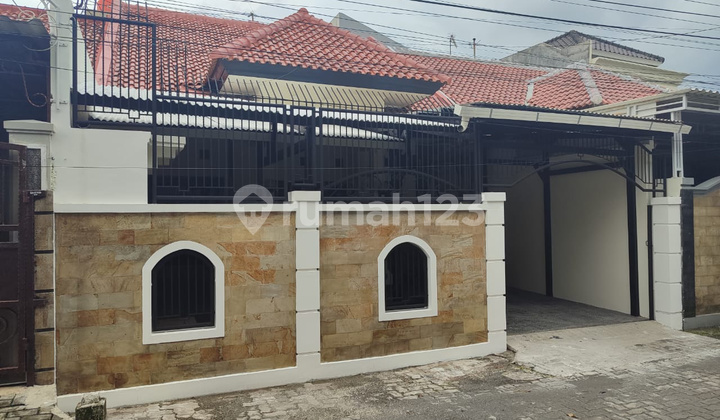 Dijual Rumah Lokasi Menoreh Utara Semarang 1