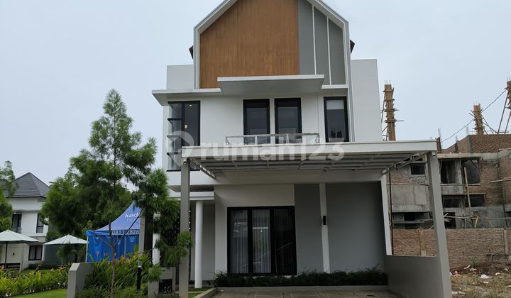 Dijual Rumah 2 Lantai Perum Kedaton Park Bsb Semarang 1