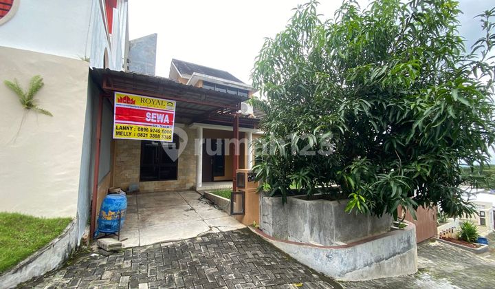 For Rent Fully Furnished House in Pandan Hijau Pandanaran Terrace Semarang 1