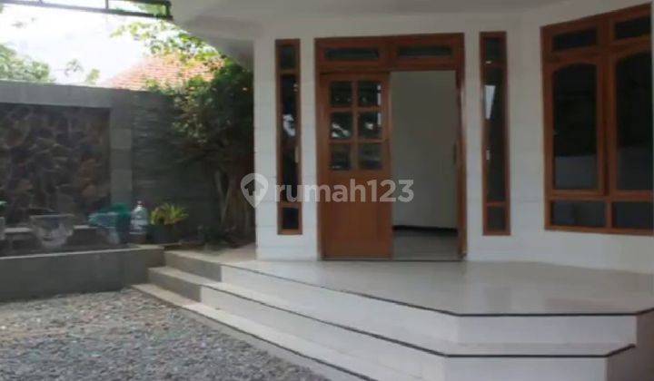 Dijual Rumah Tengah Kota Di Jl. Mugas Barat Semarang 2