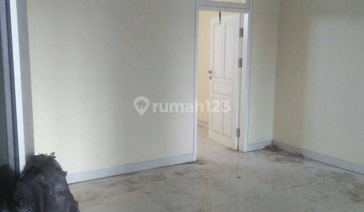 Disewakan Rumah 4 Lantai Di Jl. Permata Hijau Semarang 3