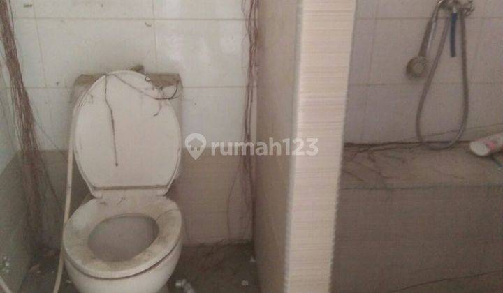 Disewakan Rumah 4 Lantai Di Jl. Permata Hijau Semarang 5