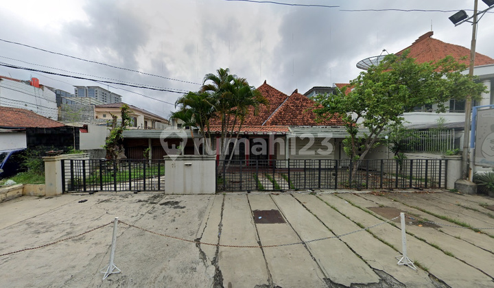 Dijual Rumah Siap Pakai Lokasi Strategis Jl. Kemuning Semarang 1