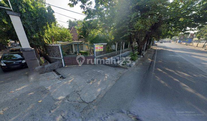 Rumah Tengah Kota Di Jl. D.I. Panjaitan (Kampung Kali), Semarang 1