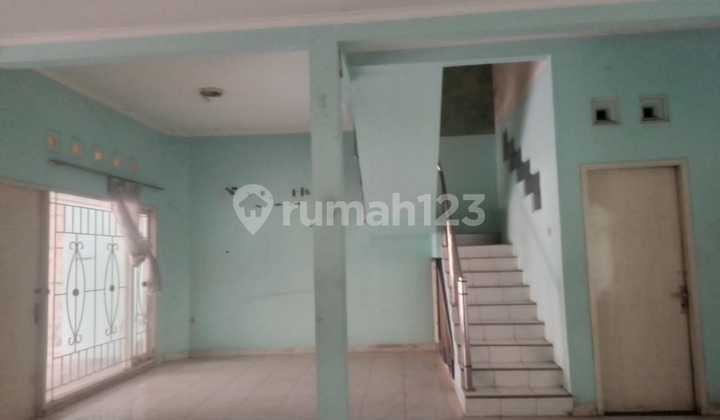 Dijual Rumah Lokasi Strategis Pusat Kota di Jl. Kembang Joyo Pati 2